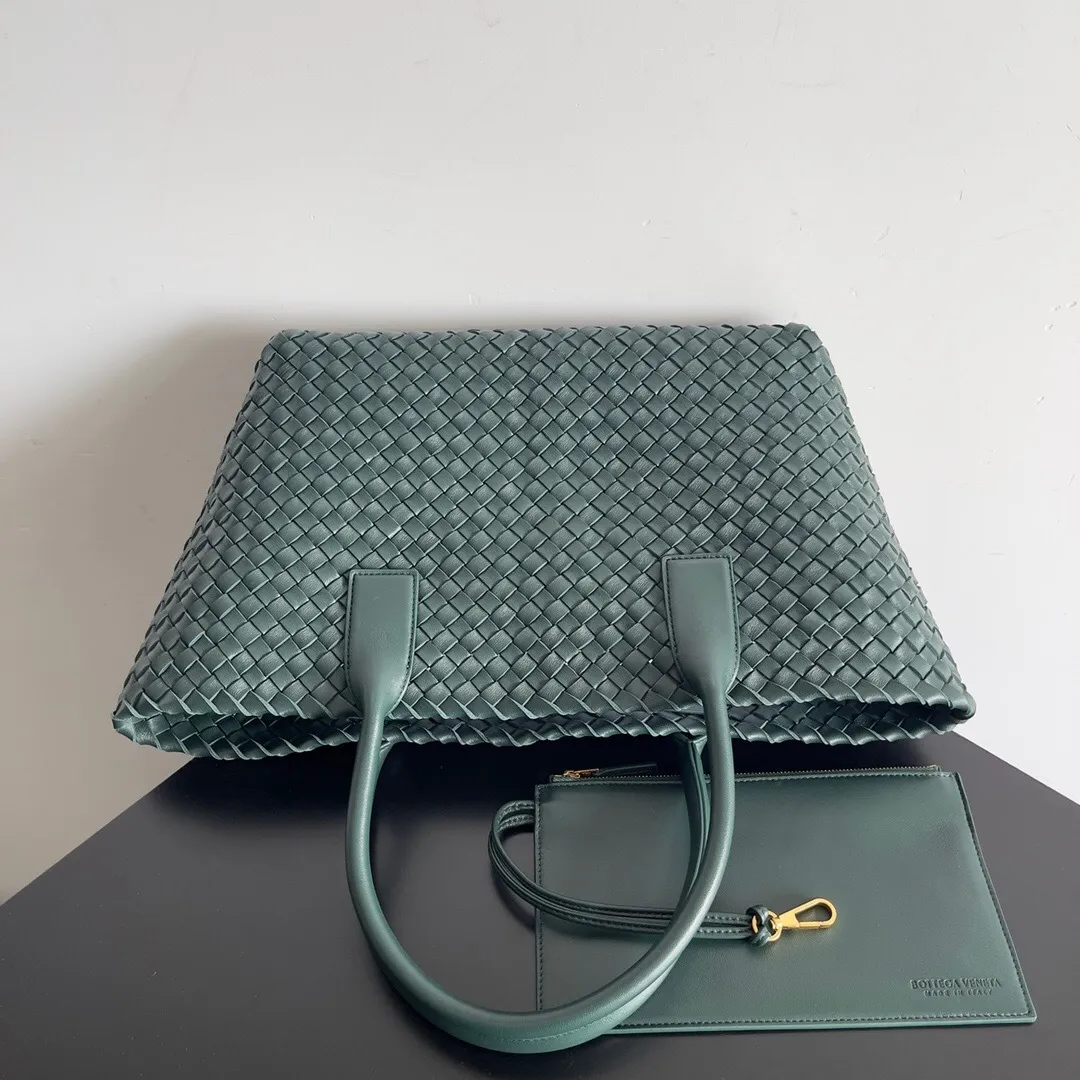 All categories 💚 Authentic bags 💚 BV 2025 new BV handbags